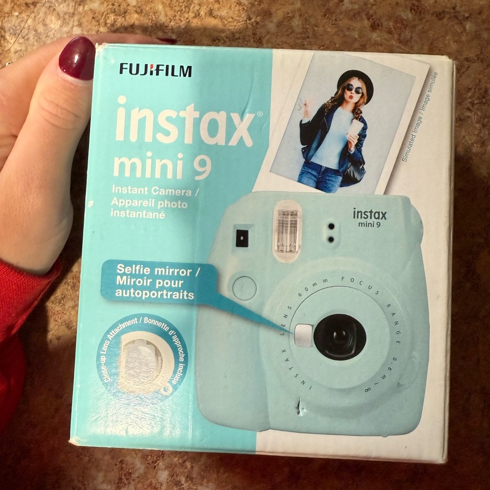Instax Mini 9 Instant Camera - Ice Blue - Picture 10 of 10